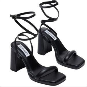 Steve Madden Marley Black Strappy Block Heel Sandals Size 10